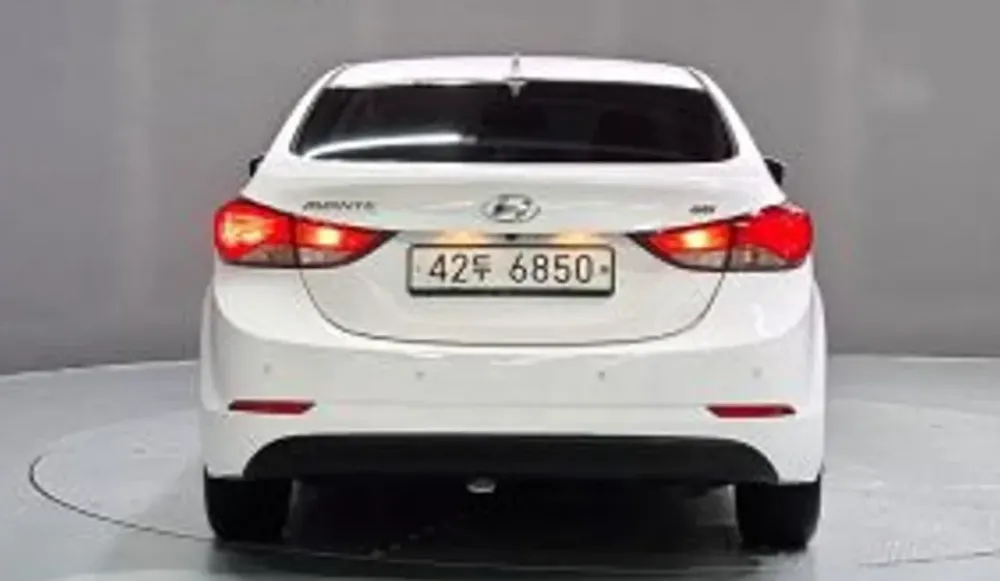 Hyundai Elantra 2014 Тбилиси - изображение 6