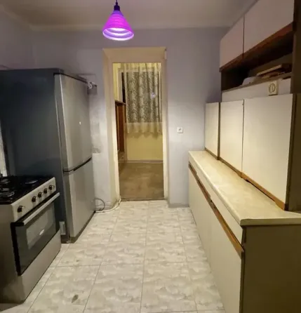 Apartments For Rent three-room 60м² 5/5 floor Tbilisi