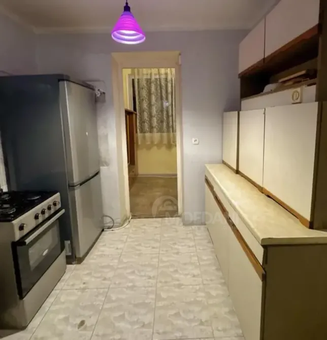 Сдам 3-комн. квартиру 60м² 5/5 эт. Тбилиси - изображение 1