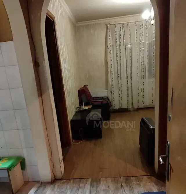 Сдам 2-комн. квартиру 55м² 2/2 эт. Тбилиси - изображение 2