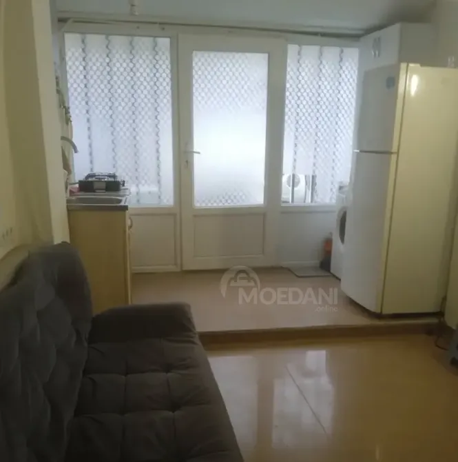 Сдам 2-комн. квартиру 48м² 1/9 эт. Тбилиси - изображение 2