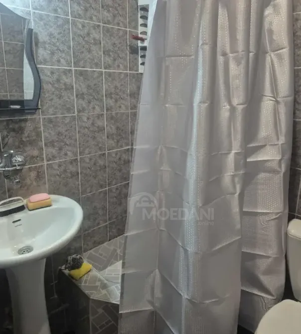 Apartments For Rent one-room 32м² 3/5 floor Tbilisi - photo 4