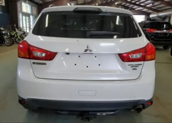 Mitsubishi Outlander 2016 თბილისი