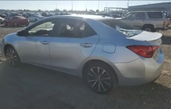 Toyota Corolla 1.8L 2017 თბილისი