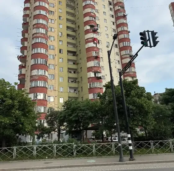 Apartments For Sale five-room 90м² 10/16 floor Tbilisi