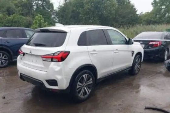 Mitsubishi Outlander 2021 Tbilisi