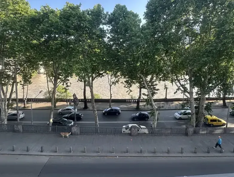 Сдам 1-комн. квартиру 65м² 2/3 эт. Тбилиси - изображение 9