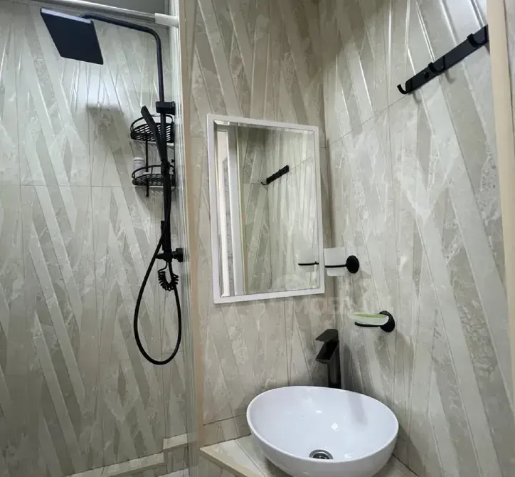 ქირავდება 2 ოთახიანი ბინა 35მ² 2/3 სართ თბილისი - photo 3