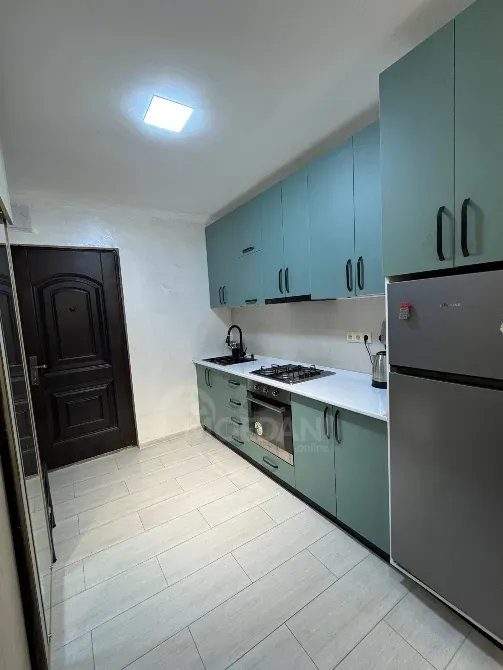 Продам 2-комн. квартиру 42м² 13/17 эт. Батуми - изображение 2