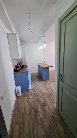 Продам 2-комн. квартиру 42м² 9/17 эт. Батуми