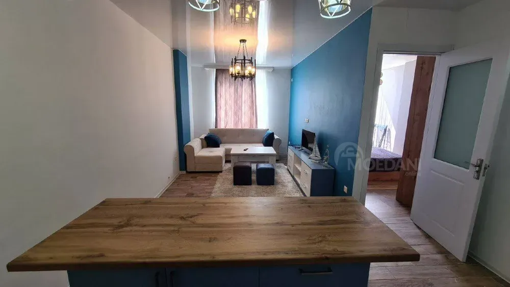 Продам 2-комн. квартиру 42м² 9/17 эт. Батуми - изображение 1