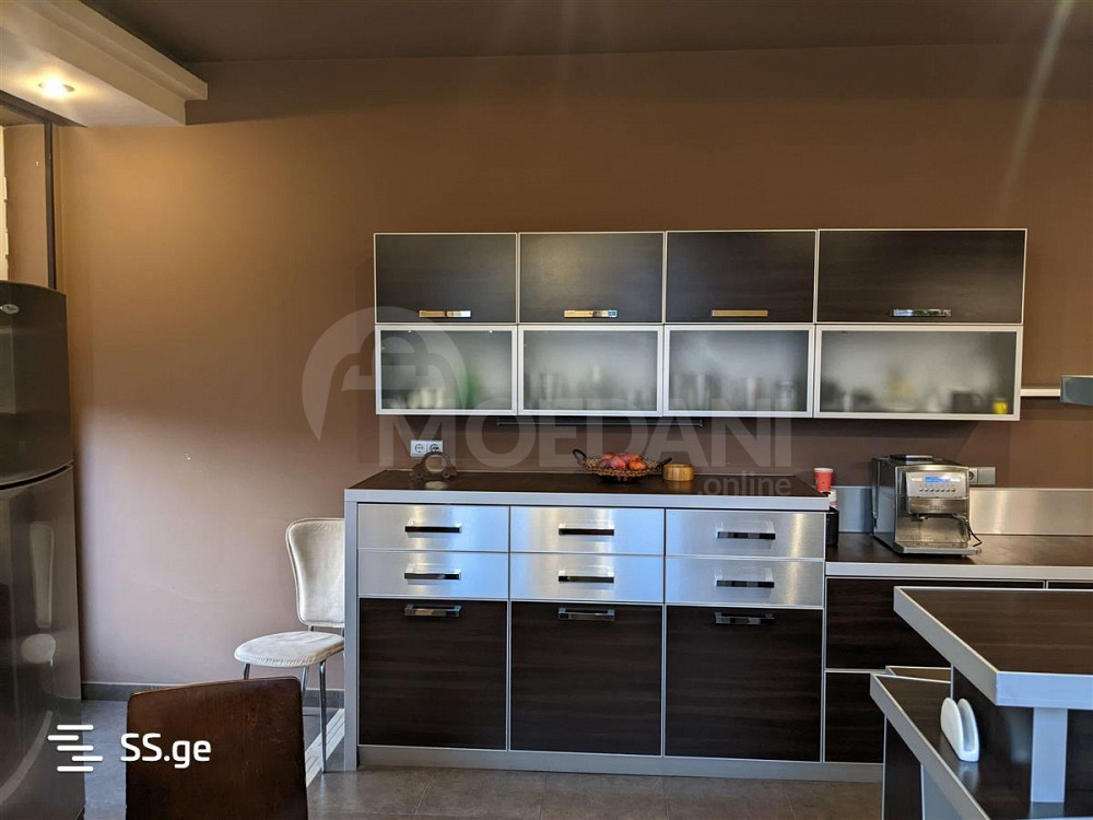 ქირავდება 5 ოთახიანი ბინა 200მ² 2/7 სართ თბილისი - photo 7