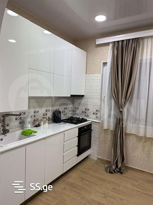 Сдам 4-комн. квартиру 120м² 2/4 эт. Тбилиси - изображение 2