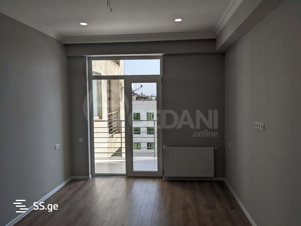 იყიდება 2 ოთახიანი ბინას 55მ² 5/14 სართ თბილისი - photo 1