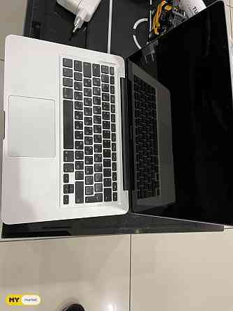 Macbook pro 2011 middle Tbilisi