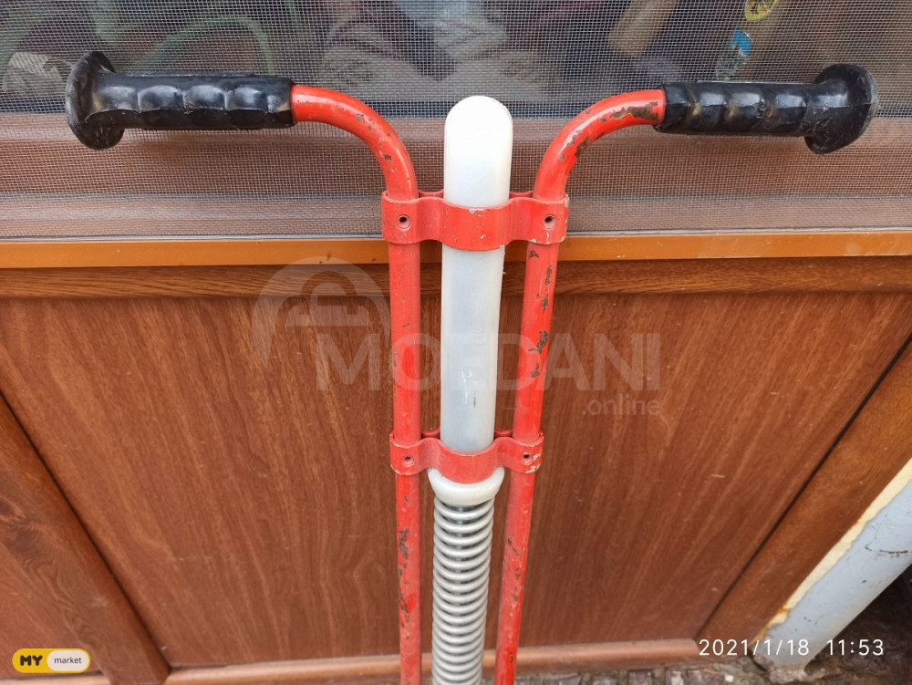 Jumping-locust simulator Tbilisi - photo 1