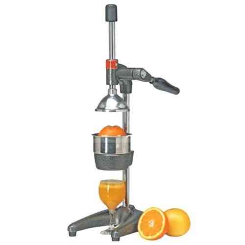 Orange squeezer by hand Tbilisi