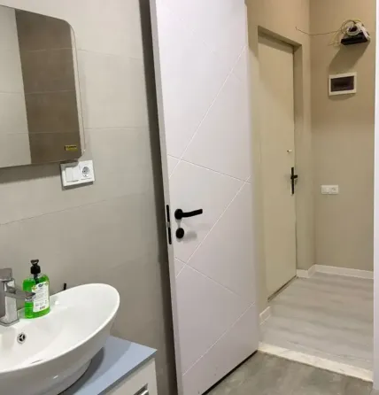 Продам 2-комн. квартиру 48м² 4/4 эт. Тбилиси