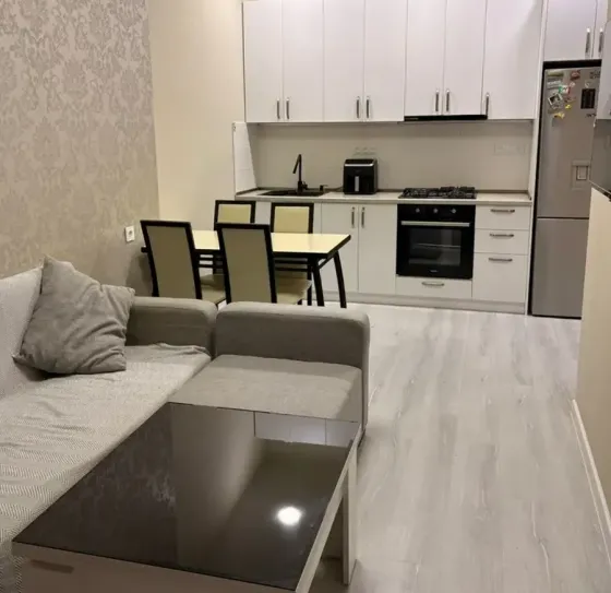 Продам 2-комн. квартиру 48м² 4/4 эт. Тбилиси