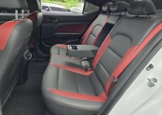 Hyundai Elantra 2018 Tbilisi