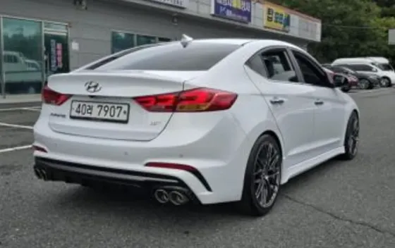 Hyundai Elantra 2018 Tbilisi