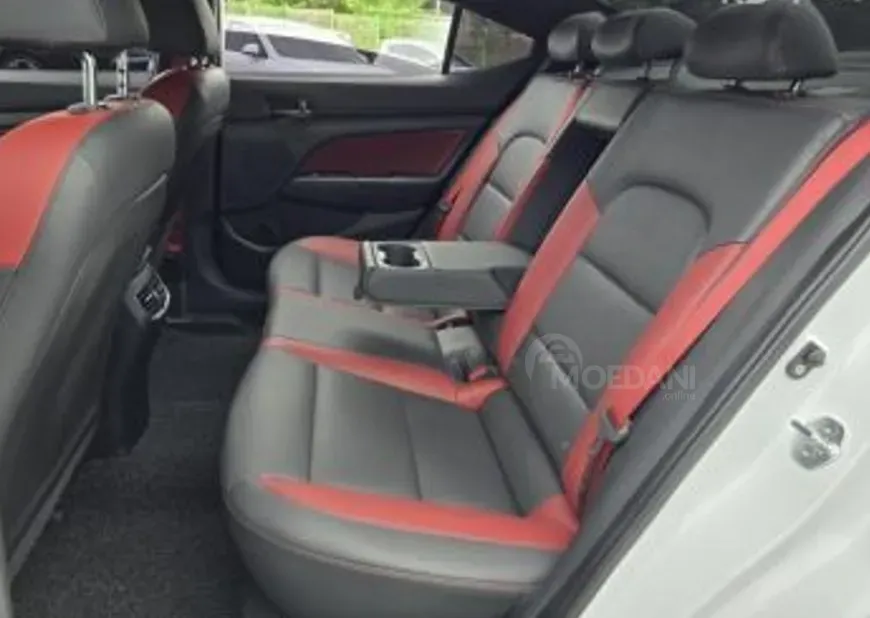 Hyundai Elantra 2018 Тбилиси - изображение 3