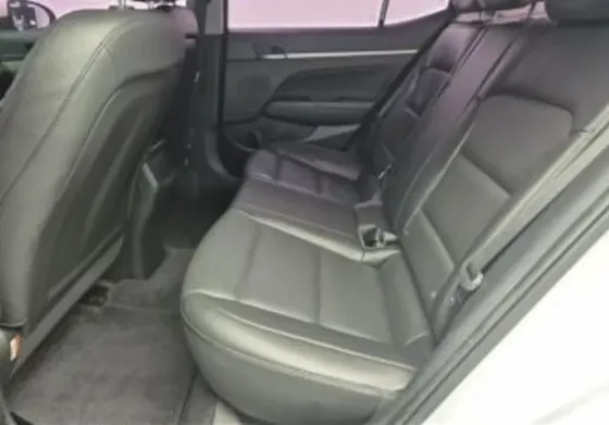 Hyundai Elantra 2018 Tbilisi