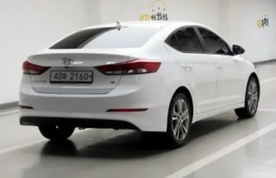 Hyundai Elantra 2018 Tbilisi