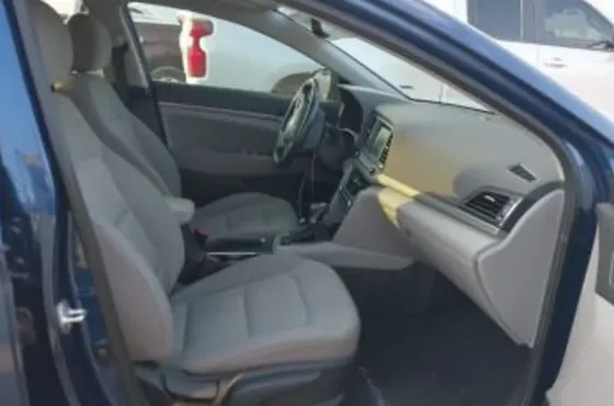 Hyundai Elantra 2018 Tbilisi