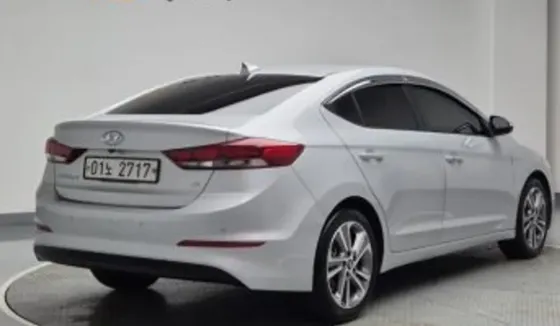 Hyundai Elantra 2017 Tbilisi