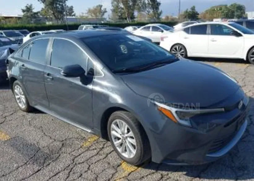 Toyota Corolla 1.8L 2023 Тбилиси - изображение 2