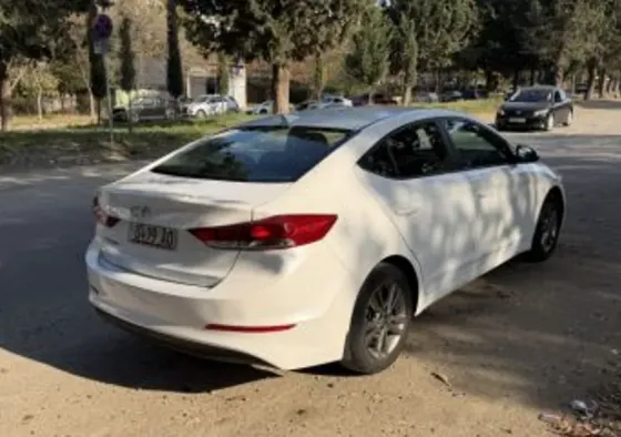 Hyundai Elantra 2017 Tbilisi