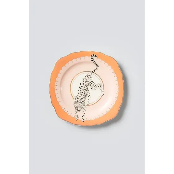 Ღია ვარდისფერი ფაიფურის თეფში თბილისი