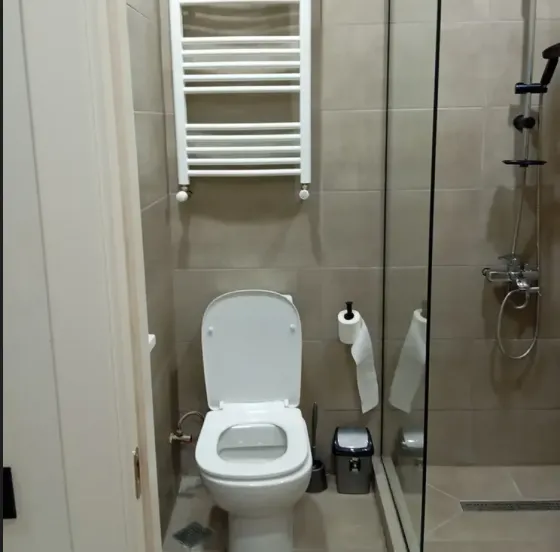 ქირავდება 2 ოთახიანი ბინა 35მ² 2/17 სართ თბილისი