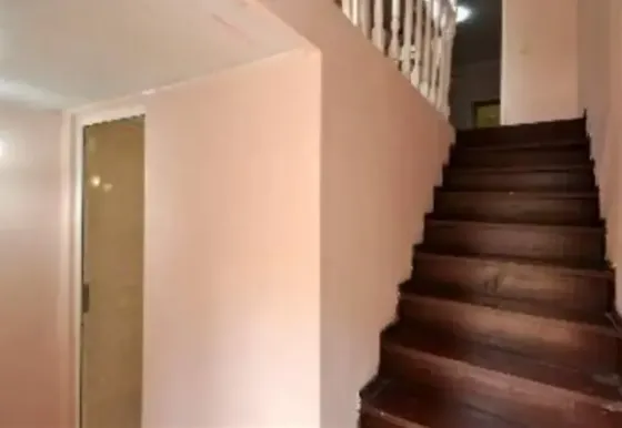 ქირავდება 2 ოთახიანი ბინა 38მ² 1/1 სართ თბილისი