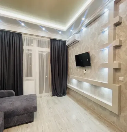 ქირავდება 2 ოთახიანი ბინა 440მ² 3/16 სართ თბილისი