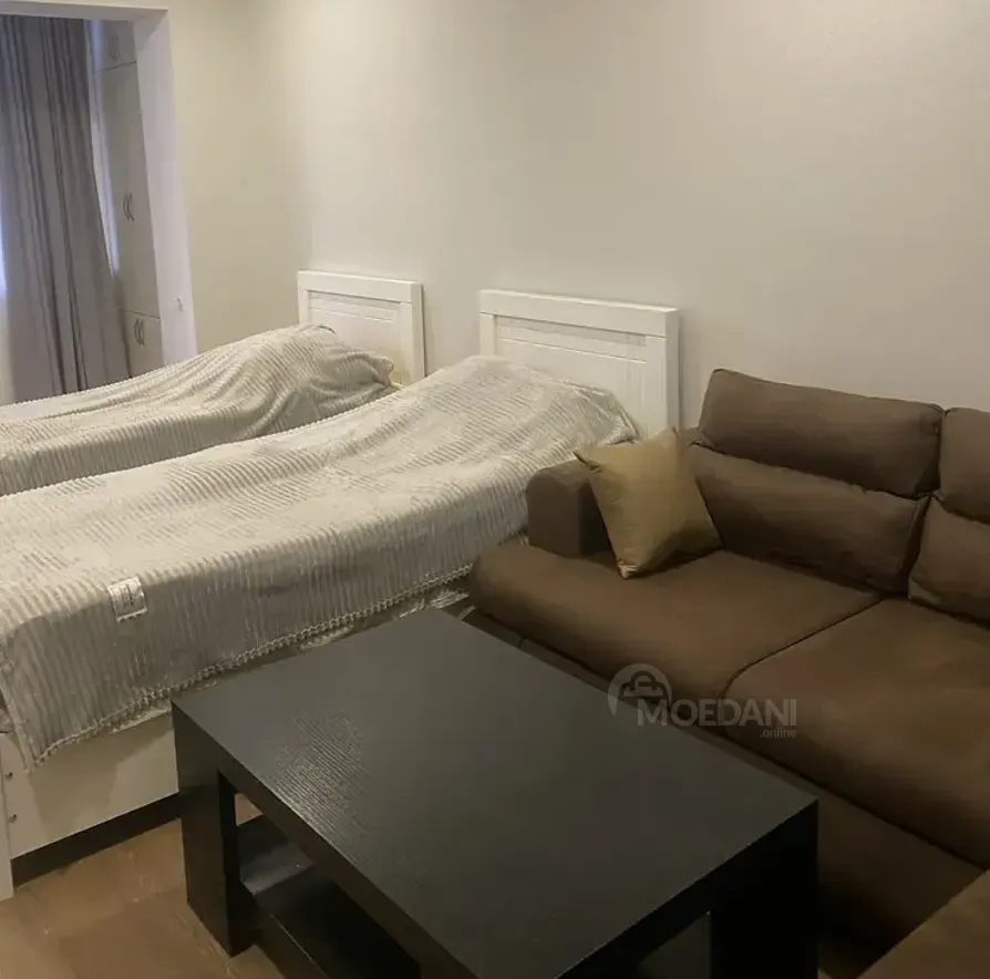 Сдам 1-комн. квартиру 47м² 2/8 эт. Тбилиси - изображение 1