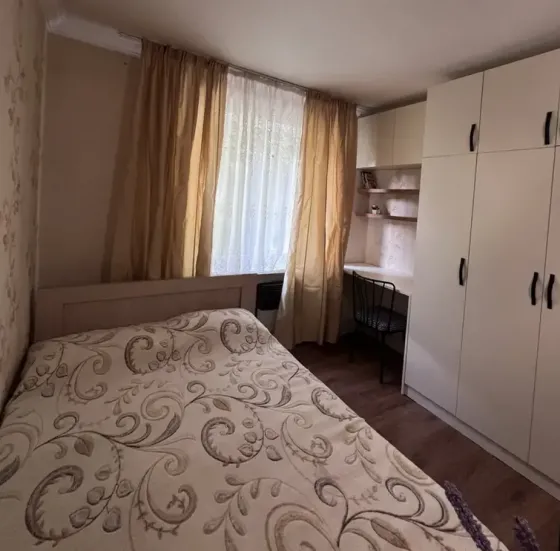 Apartments For Rent one-room 35м² 2/4 floor Tbilisi