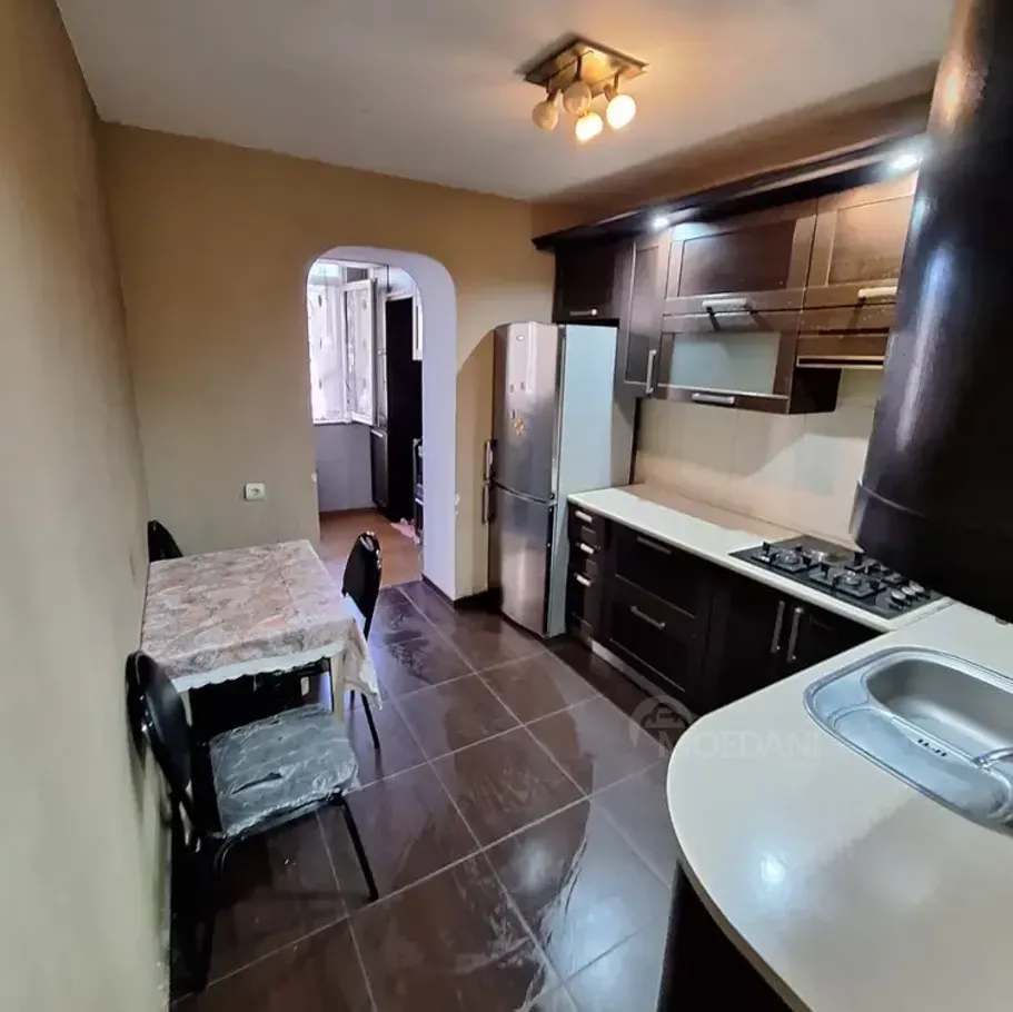 ქირავდება 2 ოთახიანი ბინა 57მ² 4/5 სართ თბილისი - photo 14