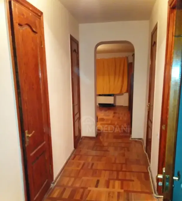 Сдам 3-комн. квартиру 80м² 2/9 эт. Тбилиси - изображение 1