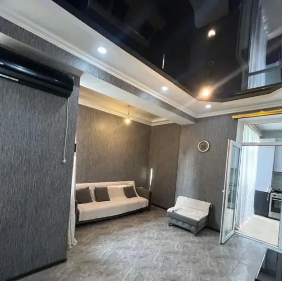 ქირავდება 2 ოთახიანი ბინა 51მ² 3/10 სართ თბილისი