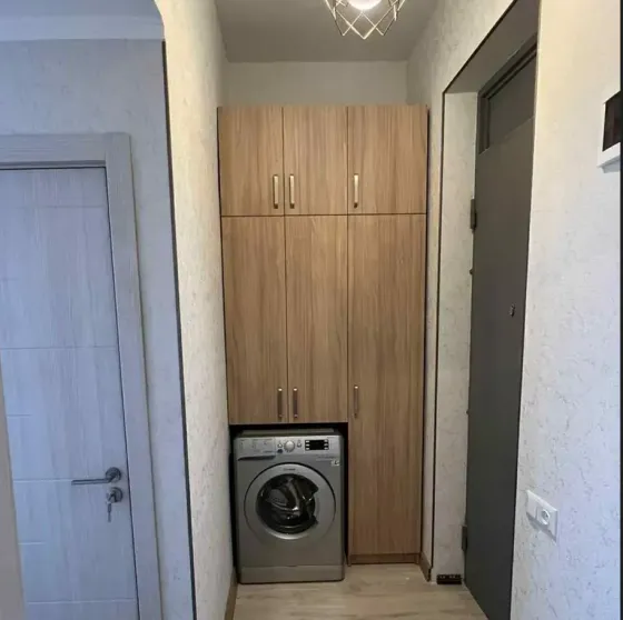 ქირავდება 1 ოთახიანი ბინა 40მ² 4/4 სართ თბილისი