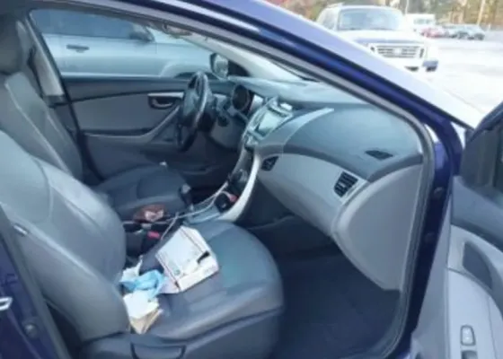 Hyundai Elantra 2013 Tbilisi