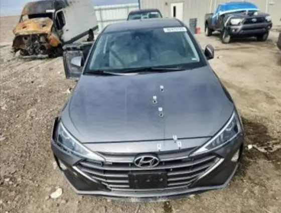 Hyundai Elantra 2019 Tbilisi
