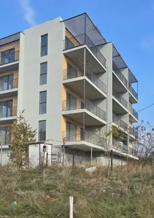 Apartments For Sale two-room 70м² 4/5 floor Tbilisi
