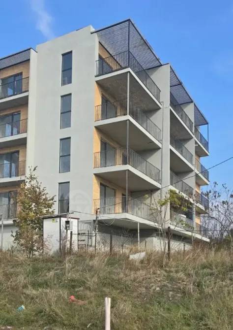 Продам 2-комн. квартиру 70м² 4/5 эт. Тбилиси - изображение 6