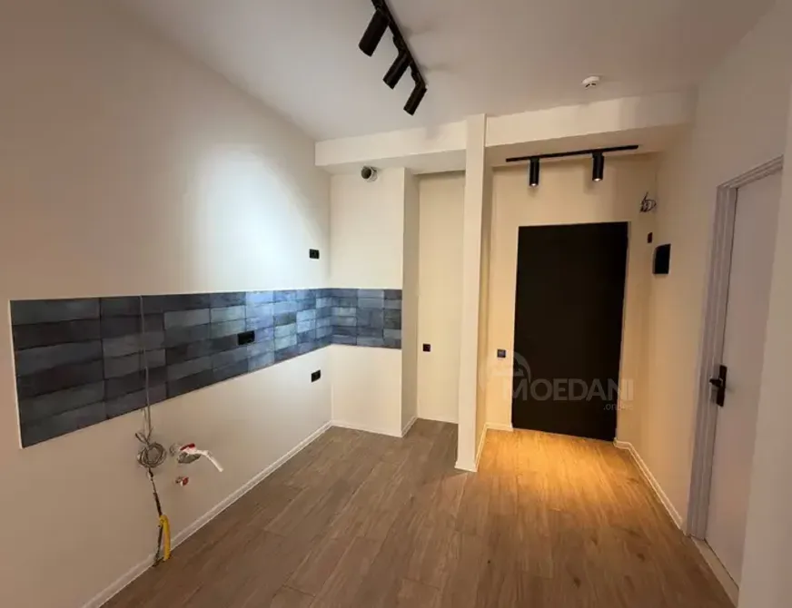 Продам 2-комн. квартиру 44м² 10/11 эт. Тбилиси - изображение 3