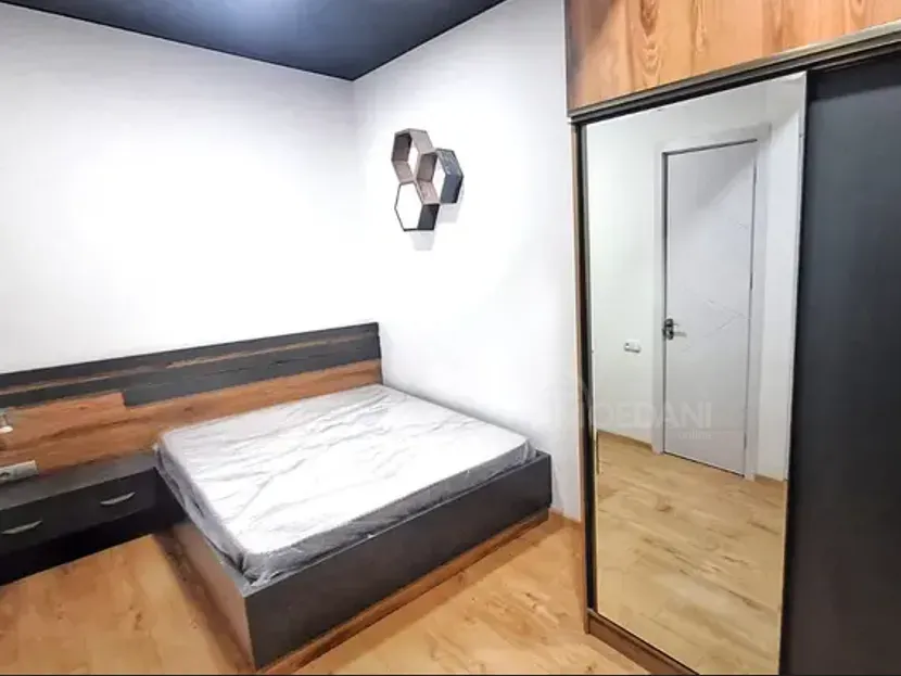 Продам 3-комн. квартиру 50м² 7/8 эт. Тбилиси - изображение 3