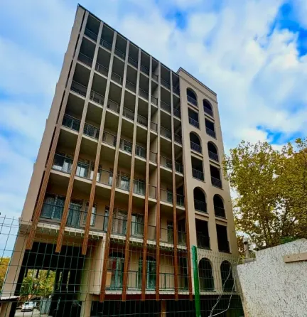 იყიდება 2 ოთახიანი ბინას 75მ² 4/7 სართ თბილისი