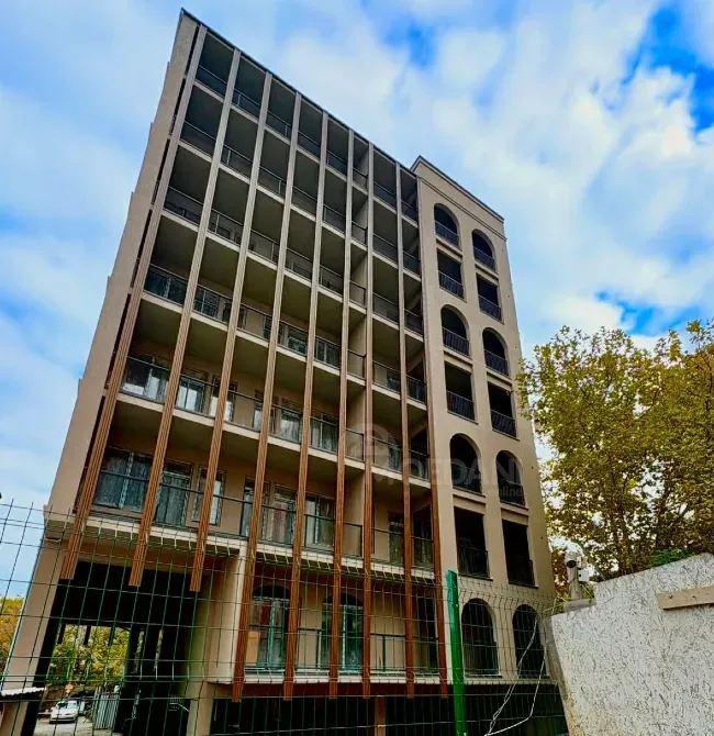 Продам 2-комн. квартиру 75м² 4/7 эт. Тбилиси - изображение 2